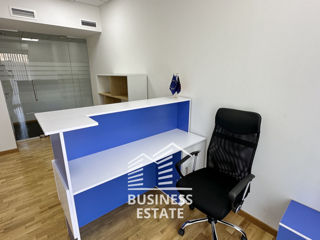 Chirie! Centru! M.Varlaam! 60 m2! Business Centru! Mobilat + Parking foto 8