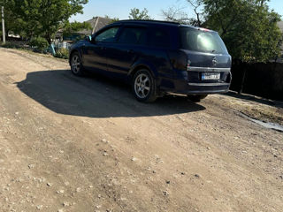 Opel Astra foto 3