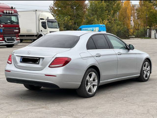 Mercedes E-Class foto 4