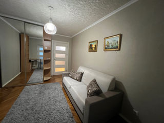 Apartament cu 2 camere + Living - 750e foto 7