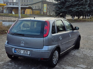 Opel Corsa foto 5