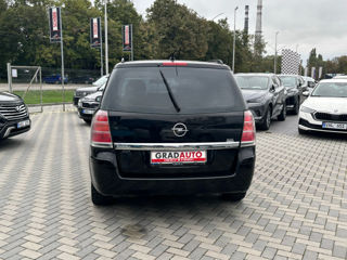 Opel Zafira foto 4