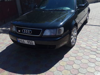 Audi S4 foto 2