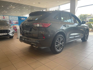 Ford Kuga foto 4