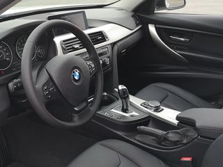 BMW 3 Series foto 19