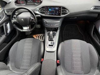 Peugeot 308 foto 14