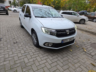 Dacia Logan foto 2