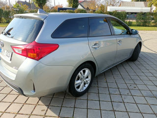 Toyota Auris foto 7