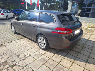 Peugeot 308 foto 4