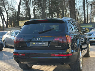 Audi Q7 foto 6