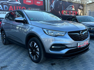 Opel Grandland X foto 2