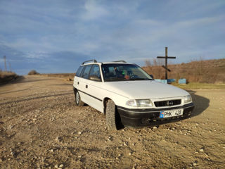 Opel Astra foto 2