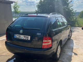 Skoda Fabia foto 3