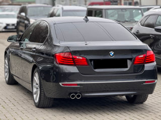 BMW 5 Series foto 3