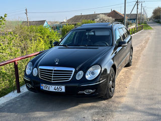 Mercedes E-Class foto 3