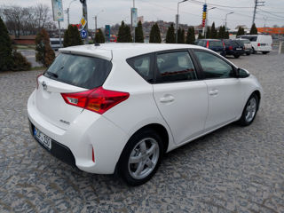 Toyota Auris foto 6