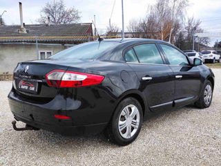 Renault Fluence foto 6