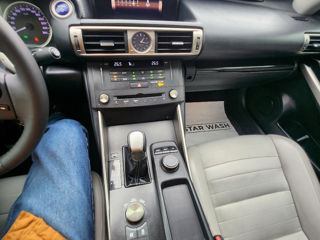 Lexus IS Series foto 9