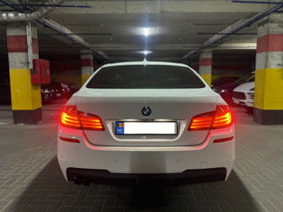 BMW 5 Series foto 6