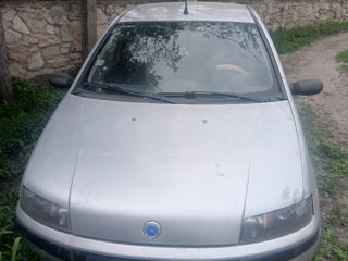 Fiat Punto foto 1