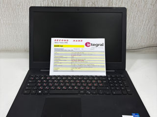 Laptop Second-Hand DELL Vostro 3590