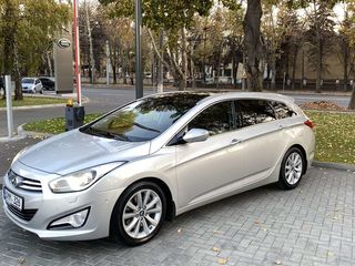 Hyundai i40 foto 2