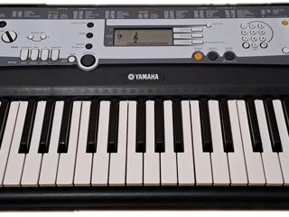 Yamaha PSR-E213 61-Key Portable Electric Keyboard Piano