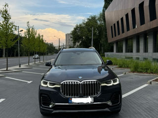 BMW X7 foto 2