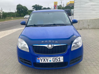 Skoda Fabia foto 2