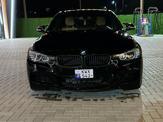 BMW 3 Series foto 1