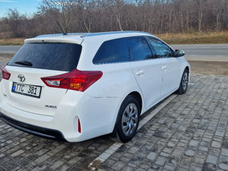 Toyota Auris foto 7