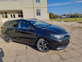 Toyota Auris foto 2