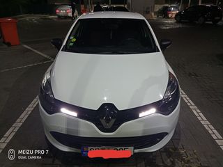 Renault Clio4 foto 3