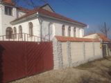 Se  vinde casa (vila) in Dumbrava 90000 posibil schimb foto 6
