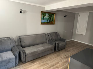 Apartament cu 3 camere, 108 m², Botanica, Chișinău foto 2