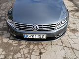 Volkswagen Passat CC foto 2