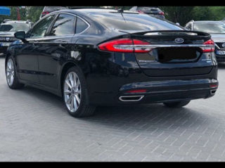 Ford Fusion foto 5