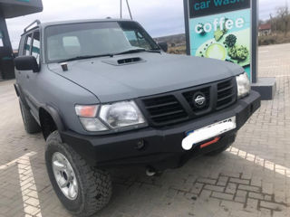 Nissan Patrol foto 1