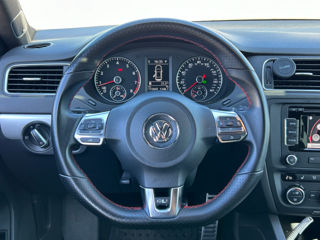 Volkswagen Jetta foto 12