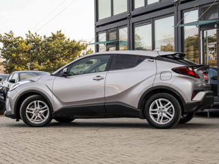 Toyota C-HR foto 5