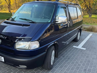 Volkswagen Caravelle