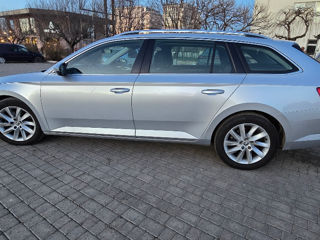 Skoda Superb foto 5