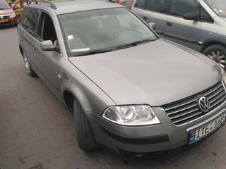 Volkswagen Passat foto 4