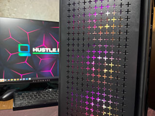 HustlePC Medium//RX 9070 XT, i5-13600K, ddr5 32gb, samsung 1tb, z790 foto 1