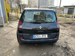 Renault Scenic foto 10