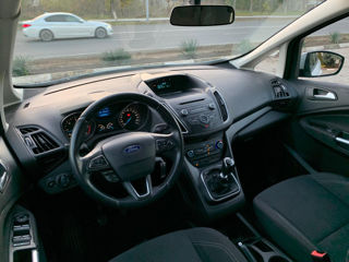 Ford Grand C-MAX foto 8