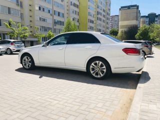 Mercedes E-Class foto 8