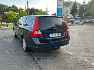 Volvo V70 foto 3