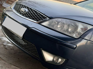 Ford Mondeo foto 3