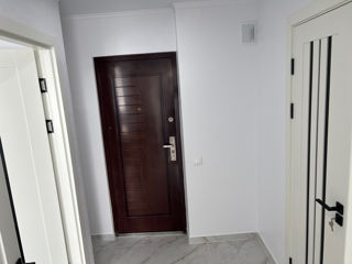 Ap. 1 cam., 35 м², 5/5 et.